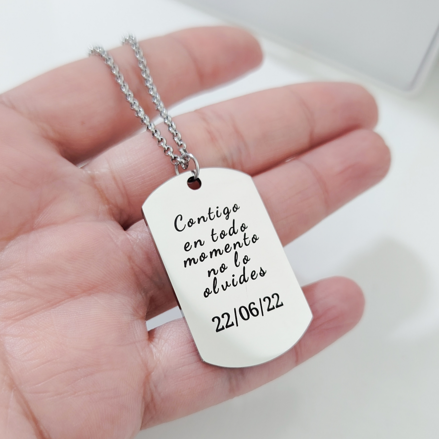 Collar placa militar