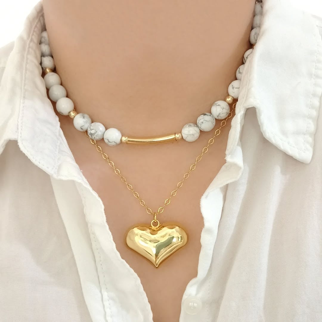 Collar piedra blanca y collar corazón (piezas por separado)