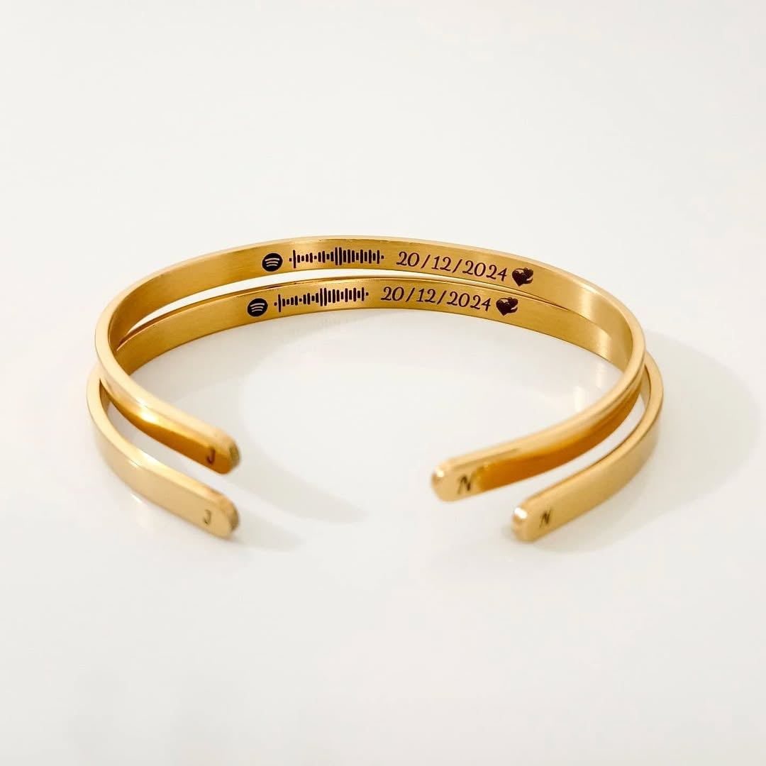 Duo de brazalete dorado