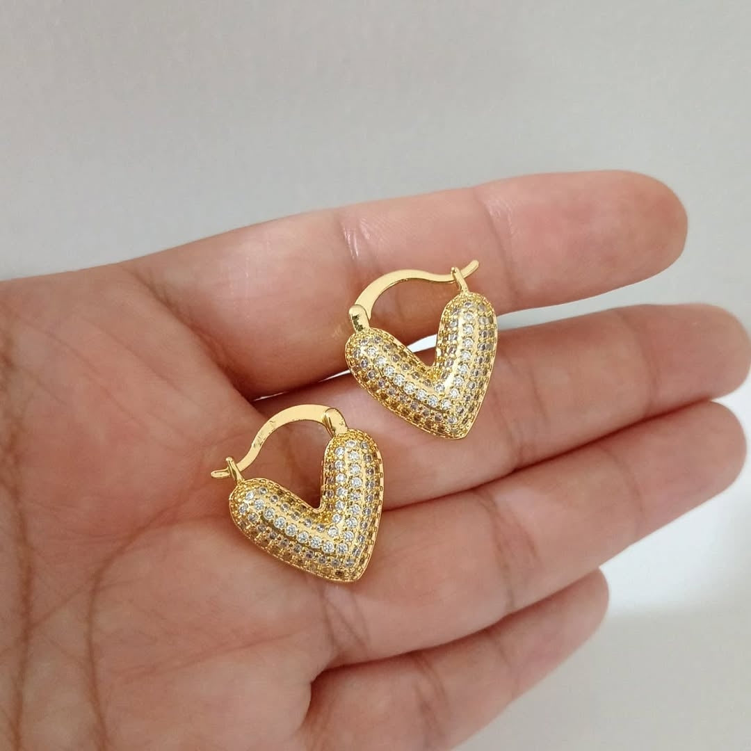 Arracada corazón con zirconias