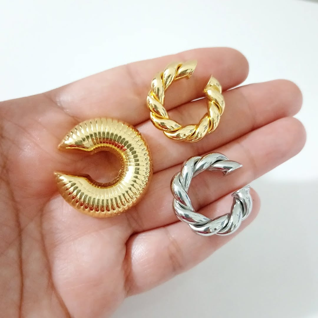 Ear cuff