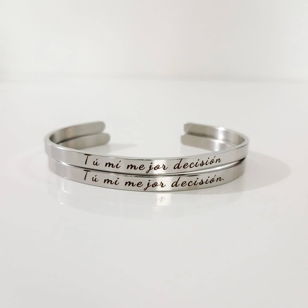 Duo de brazalete plateado