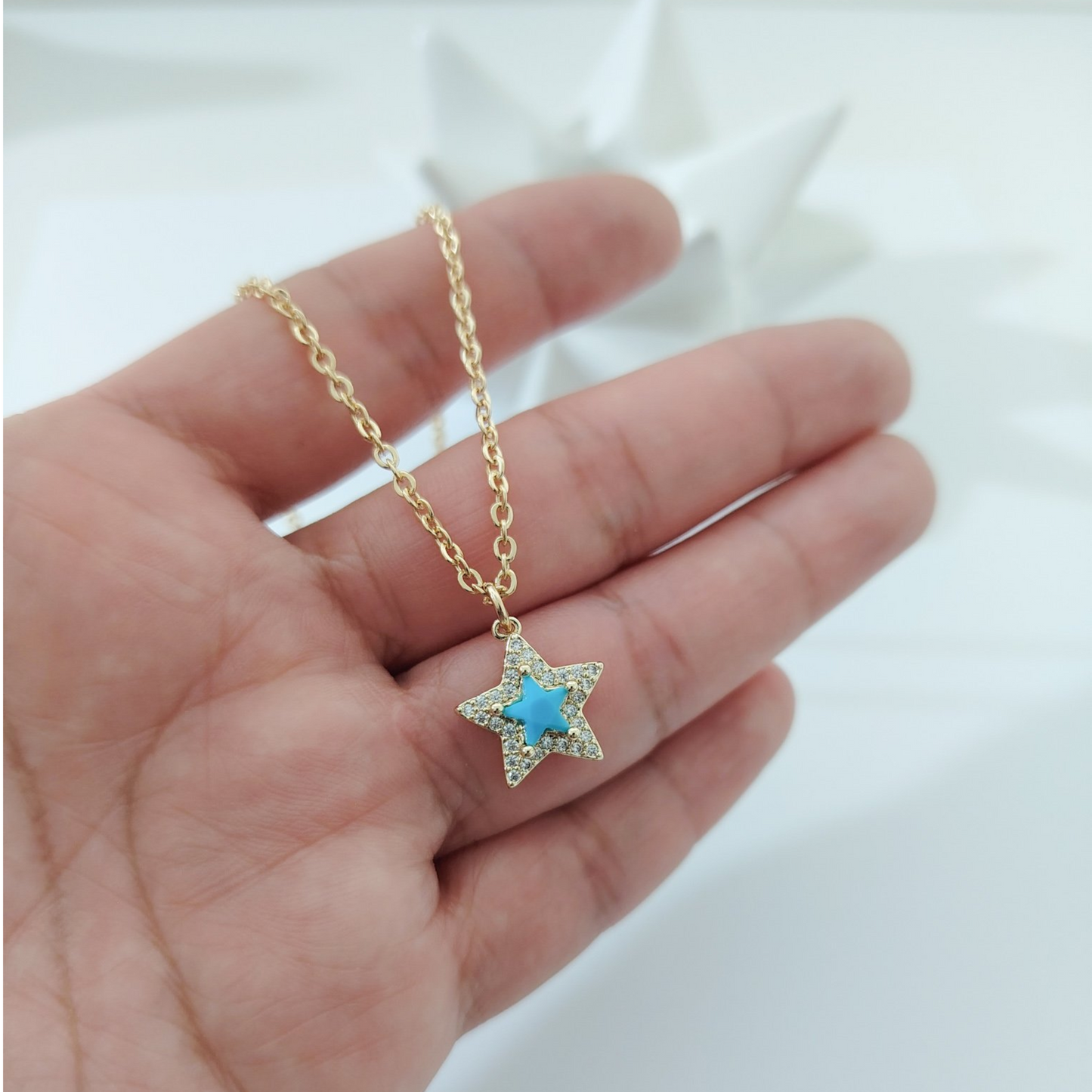 Collar dije estrella azul con zirconia