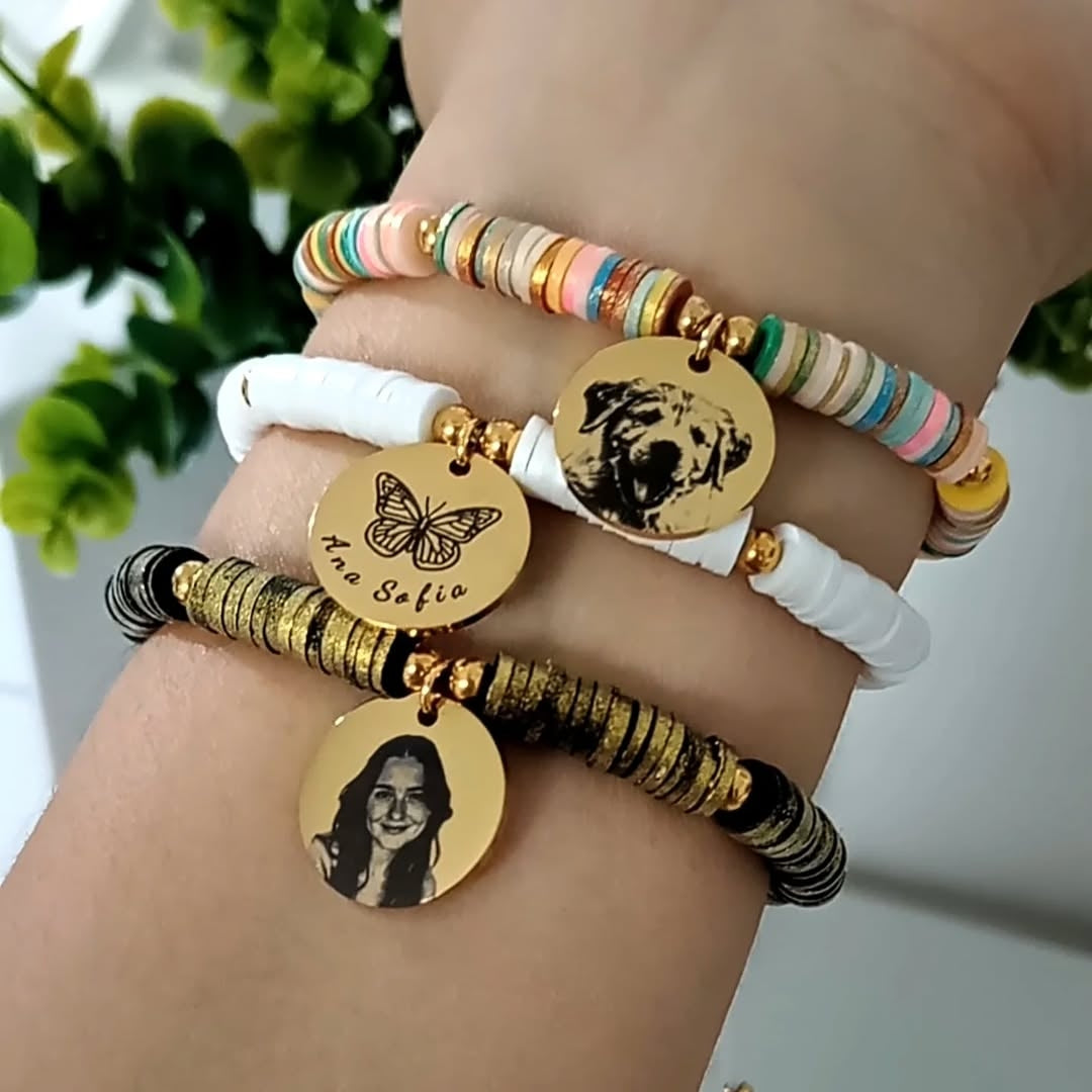 Pulsera puca con dije de fotograbado