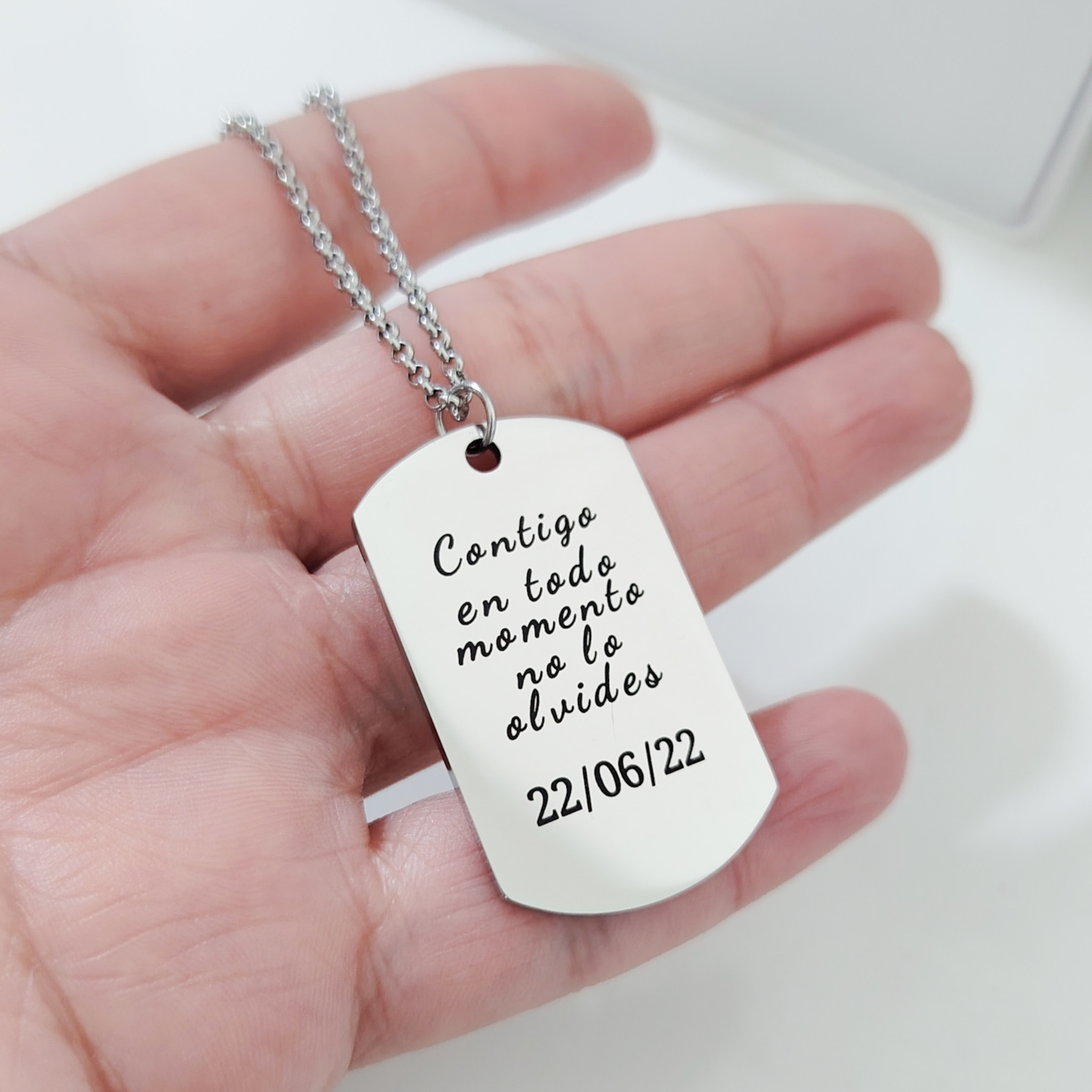 Collar placa militar