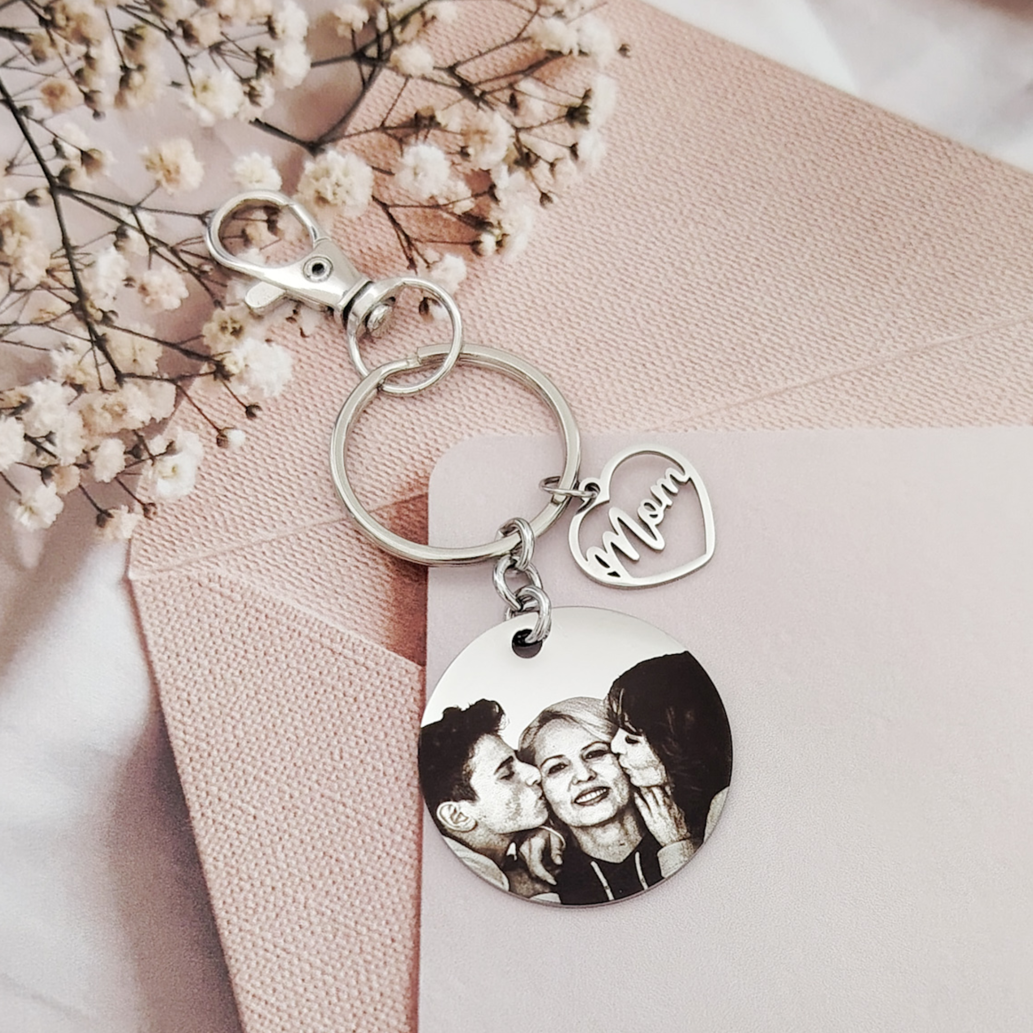 Llavero medalla con foto y dije mom