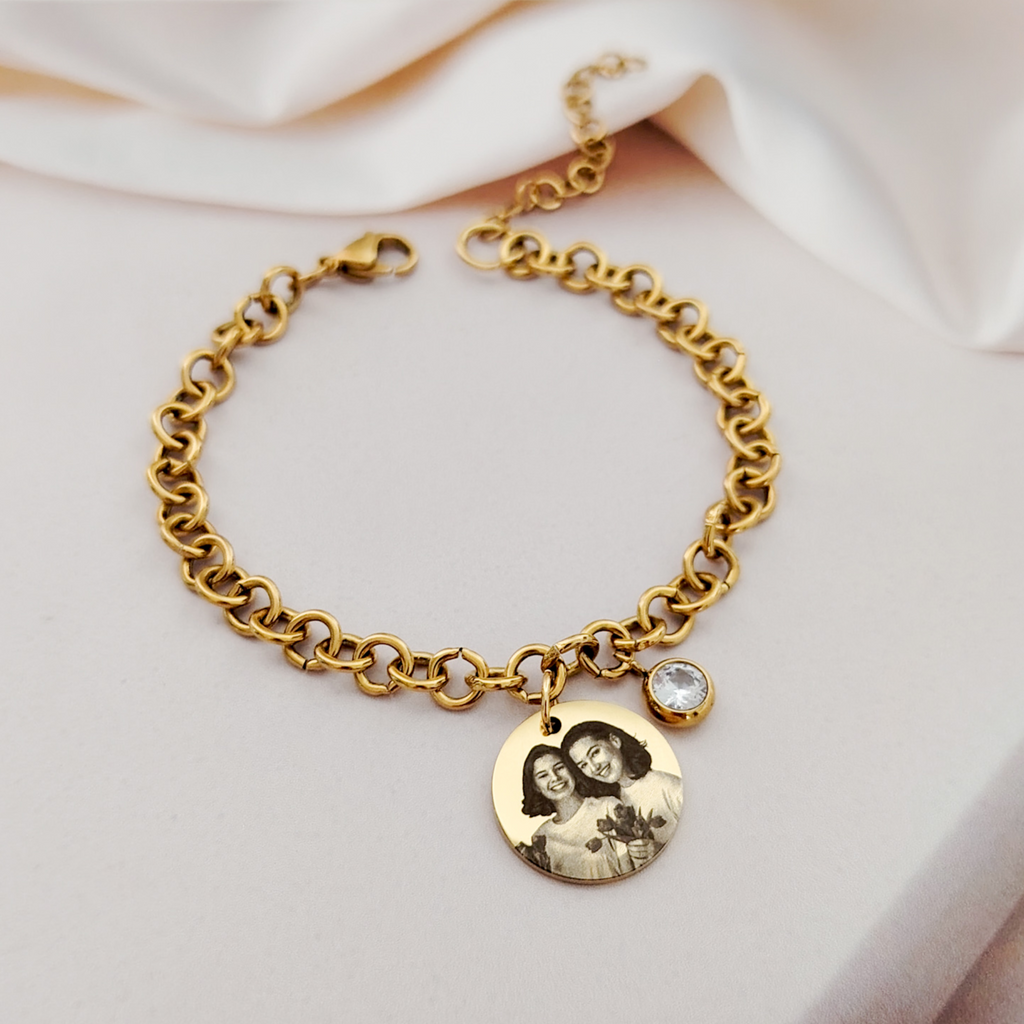 Pulsera con medalla y foto