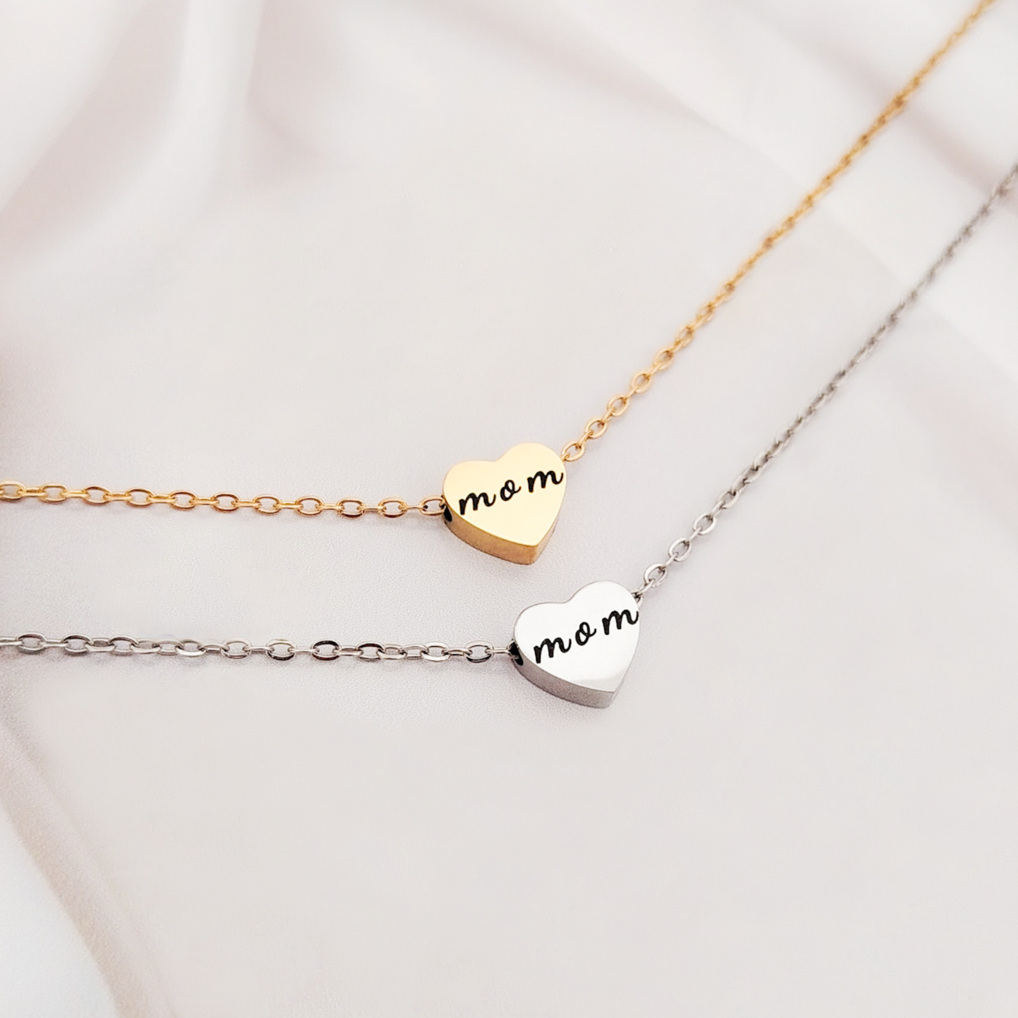 Collar corazón transversal