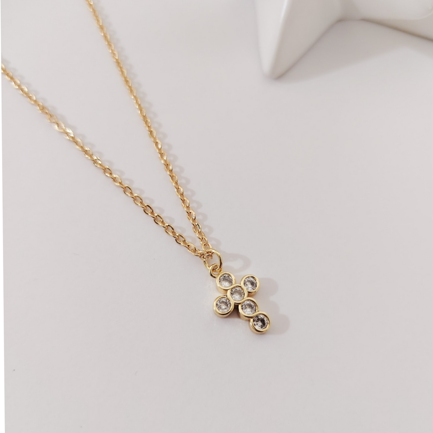 Collar cruz zirconias