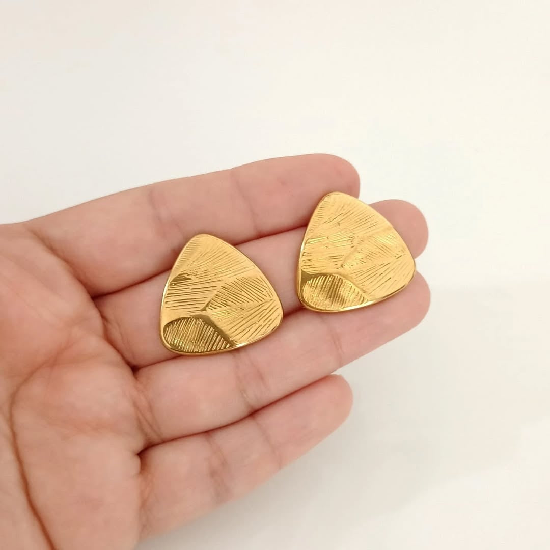 Arete triangulo