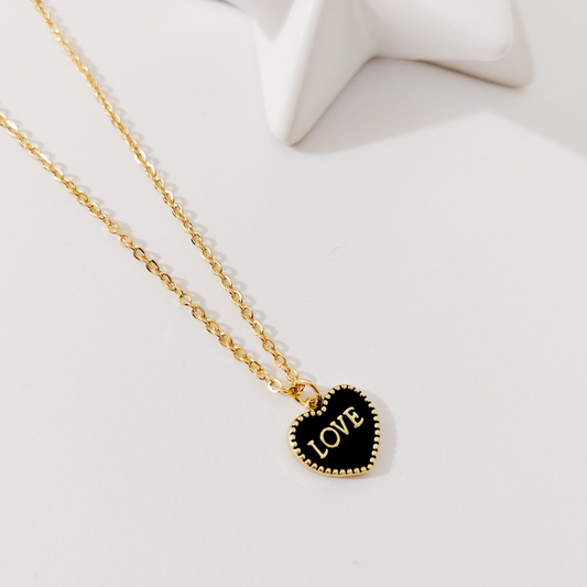 Collar dije corazón love