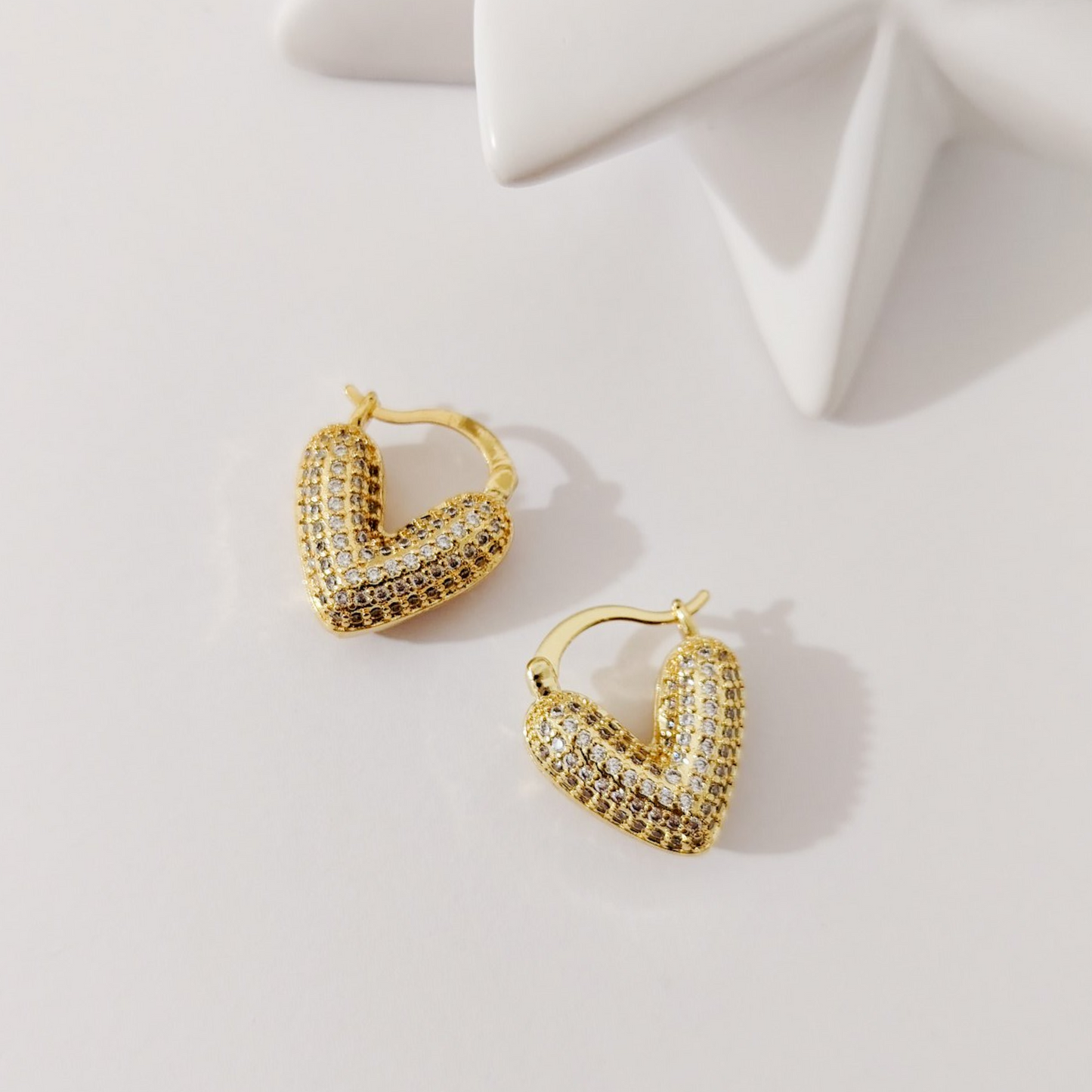 Arracada corazón con zirconias