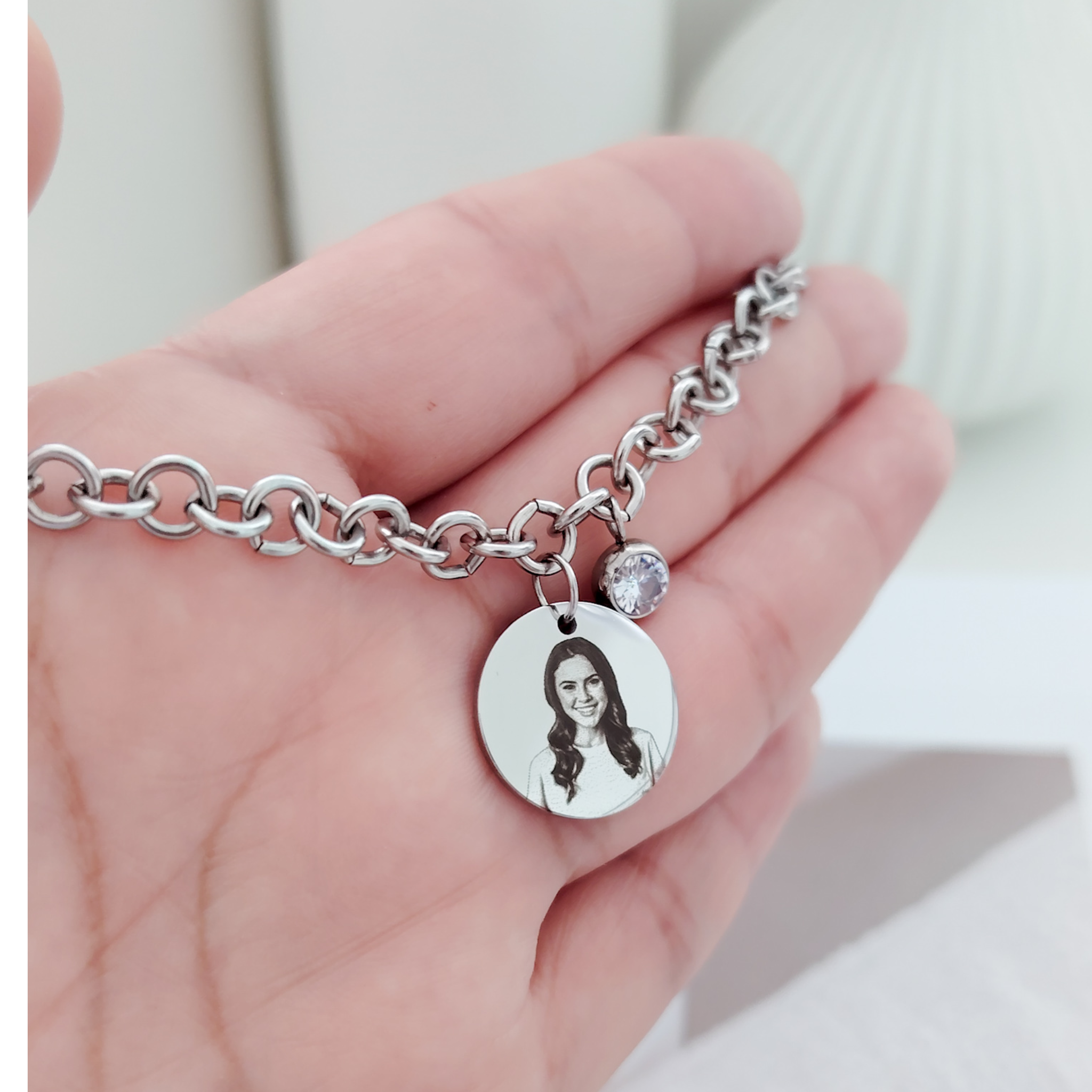 Pulsera con medalla y foto
