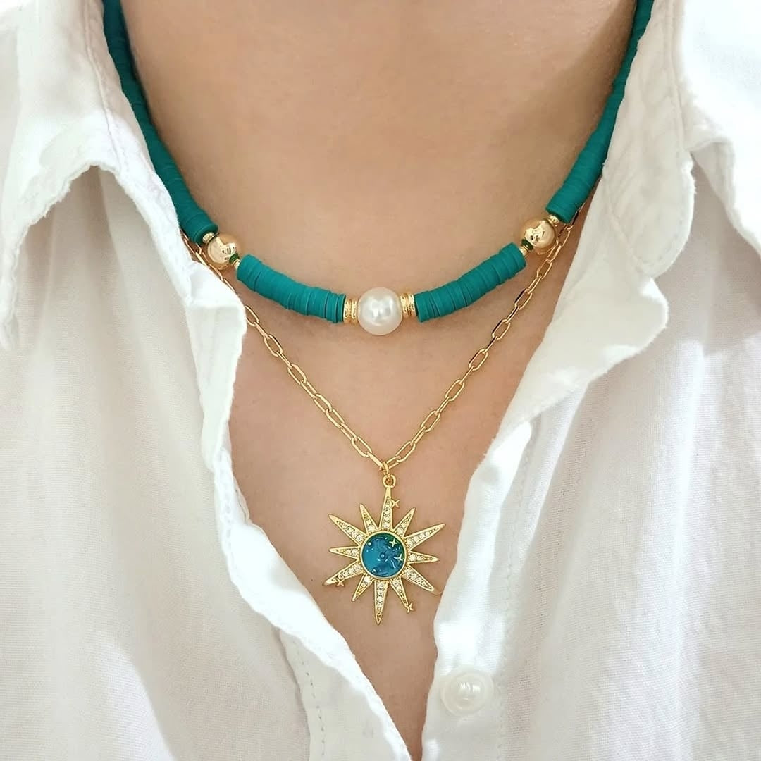 Collar turquesa y collar dije estrella cósmica (piezas por separado)