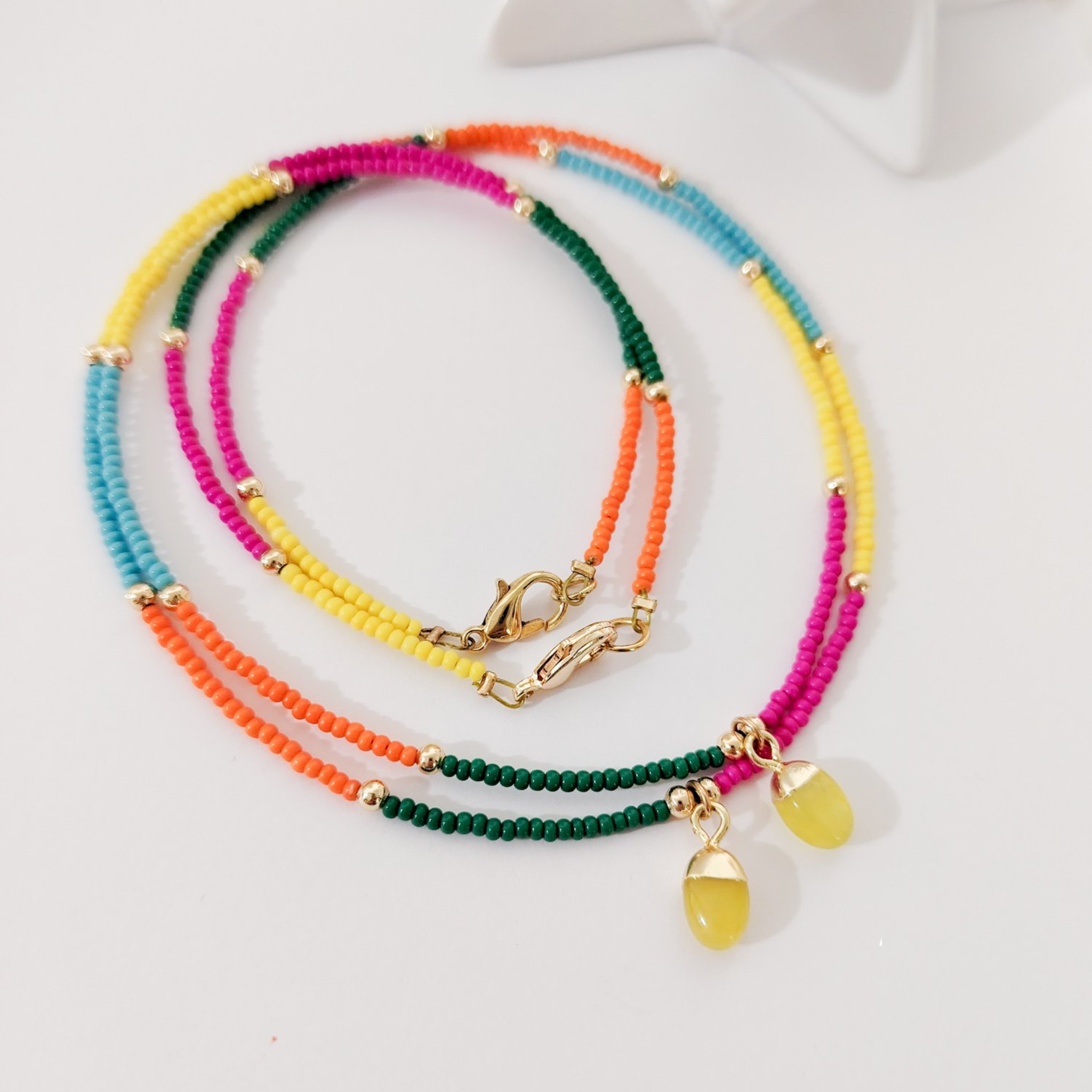 Collar colores piedra amarilla