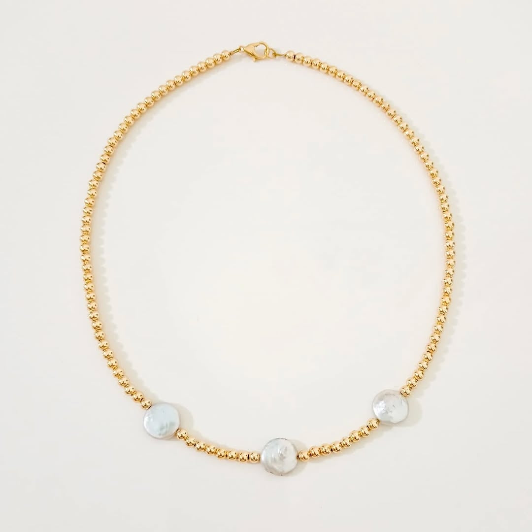 Collar tres perlas y collar dije estrella (piezas por separado)